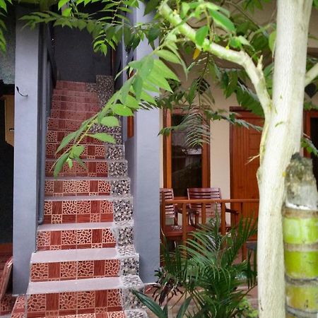 Chika House Villa Gili Trawangan Buitenkant foto